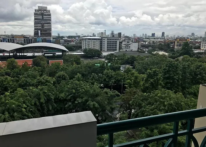 Penthouse By Jj Apartment